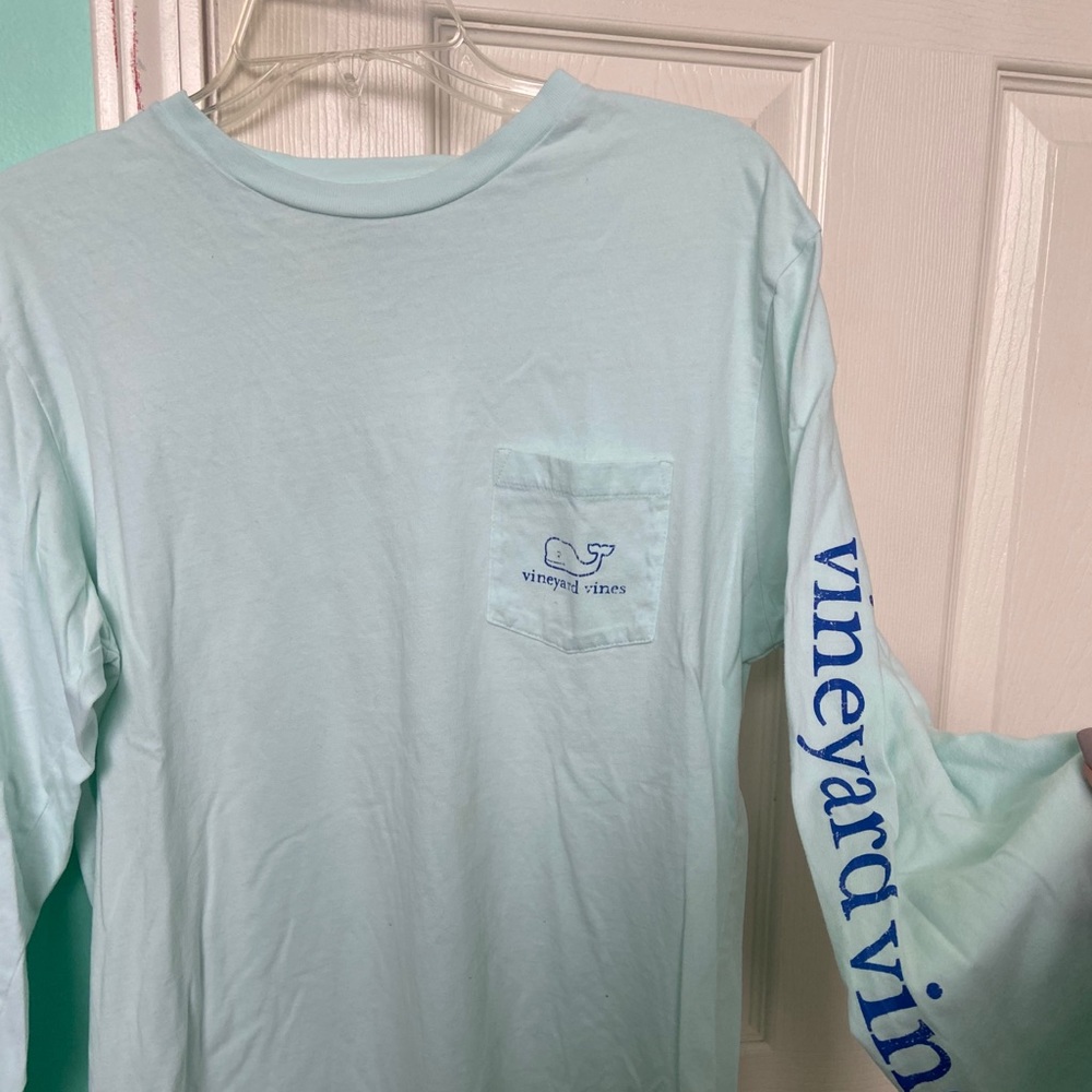 Vineyard Vines long sleeve